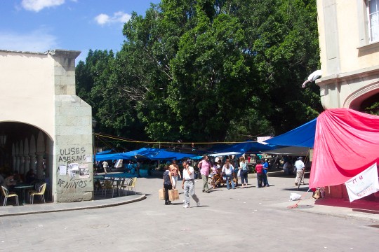 Entrance to Zocalo with graffiti