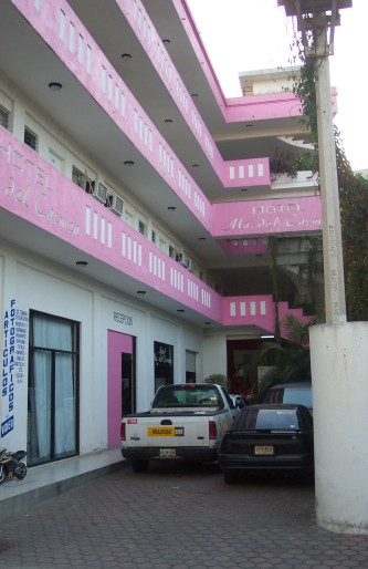 Ma. del Carmen hotel