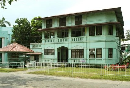 Stuart Hall on the CPU campus